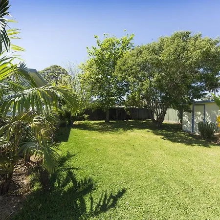 Douglas Cottage - Linen Not Included Forster Exterior photo