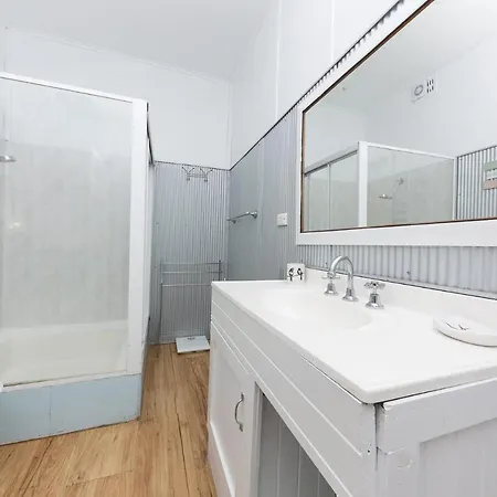 Douglas Cottage - Linen Not Included Forster Exterior photo